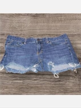 WOMEN'S TARGET SHORTS 10R